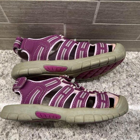 Khombu‎ Kids Pink and Purple Fisherman Sandals-Size 1 - Picture 3 of 9